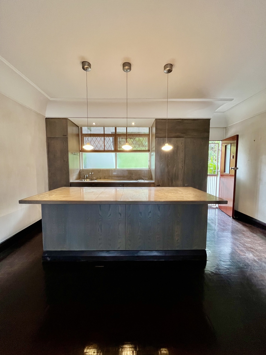 1 Bedroom Property for Sale in Tamboerskloof Western Cape